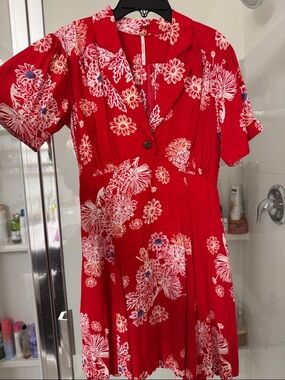 Free People Red Floral Short Sleeve V-Neck Dress